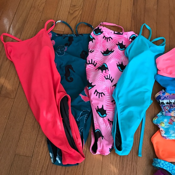 Jolyn Collection - Picture 2 of 4