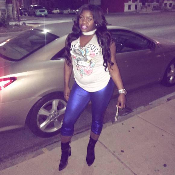 Meet your Posher, Me-me - Picture 1 of 1