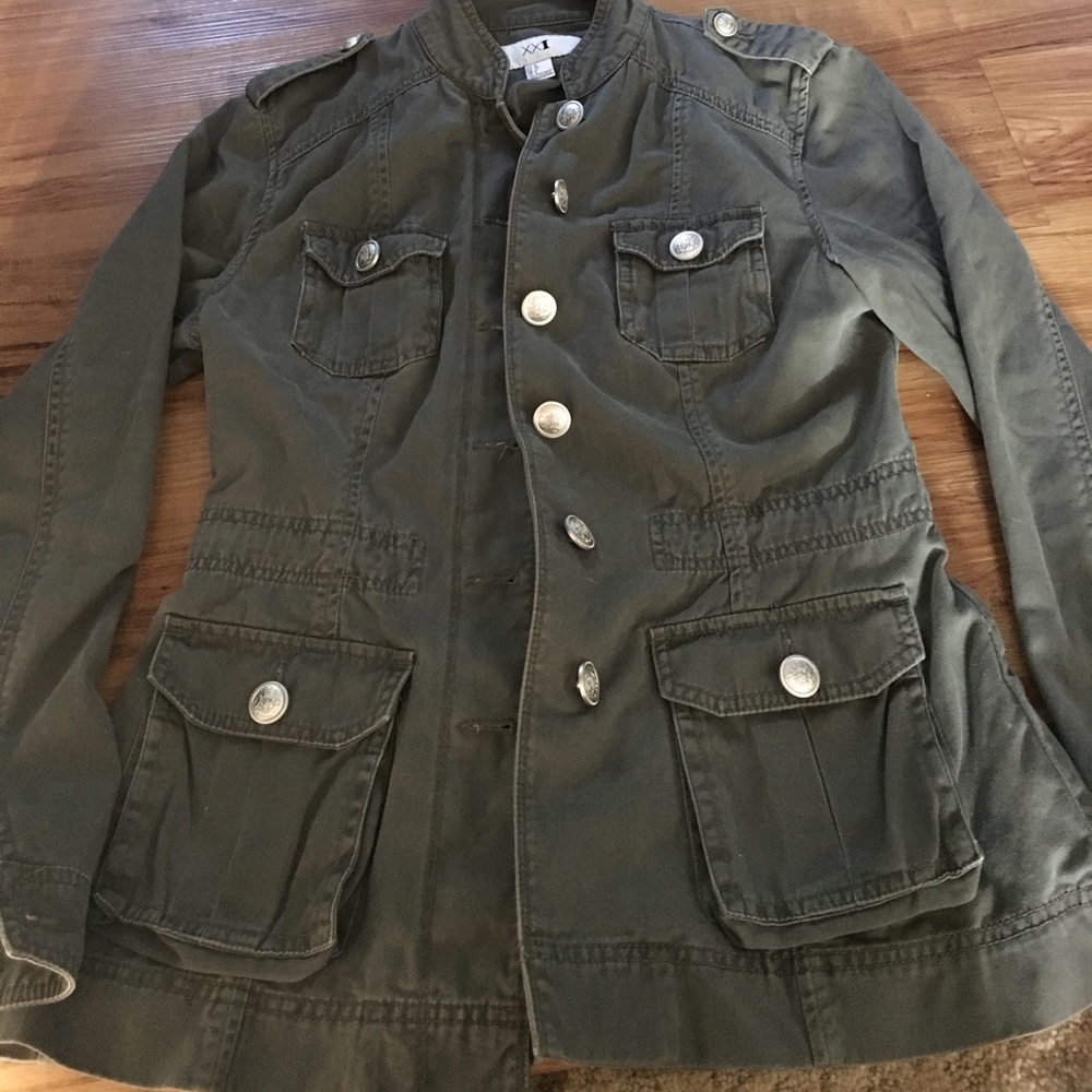 Military style jacket !