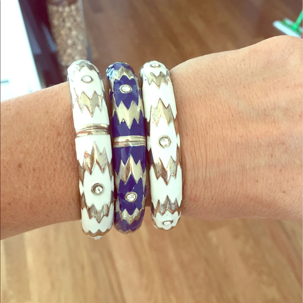 3 blue and white bracelets