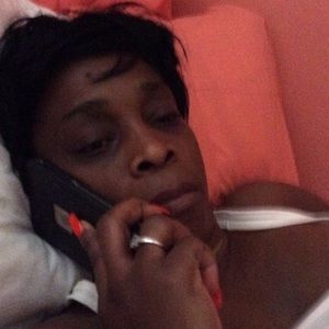 Meet your Posher, Joan