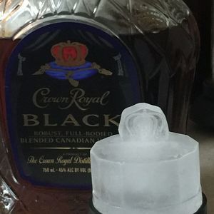 Meet your Posher, Devin