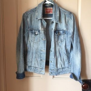 Levi's Denim Trucker Jacket