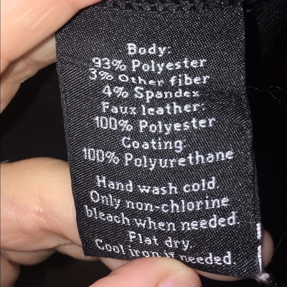 * DONATED * 🍁 4/$20 🍁Rock & Republic Faux Leather Skirt Sz S - Picture 5 of 7