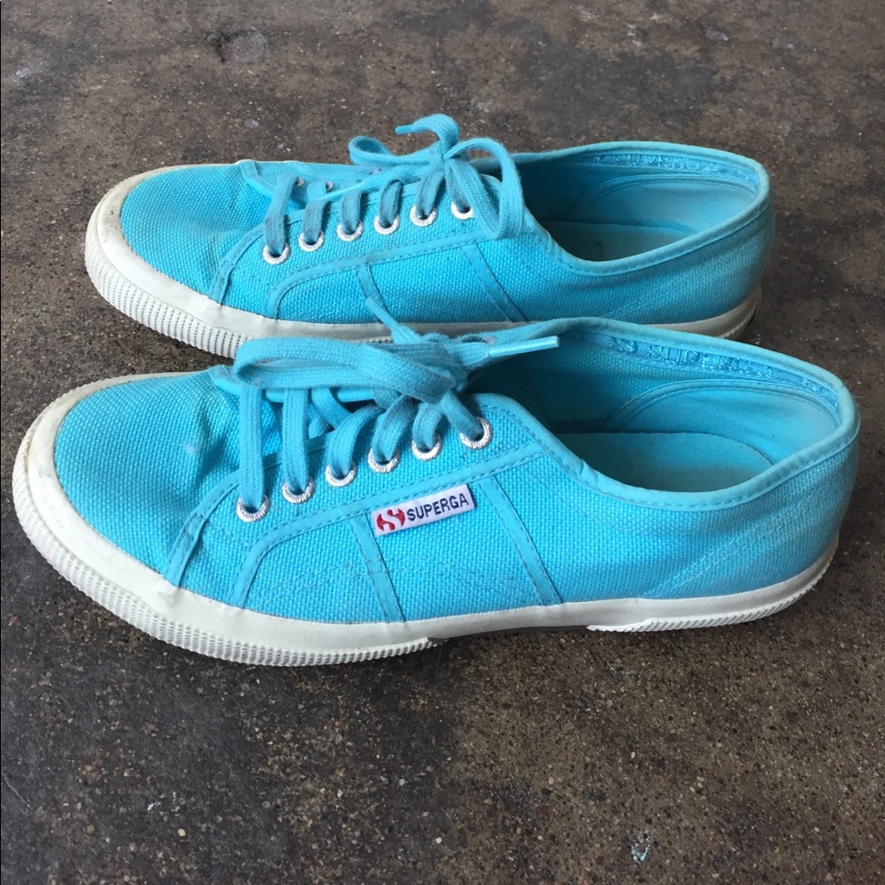 Superga Sz 39 in Robins Egg Blue