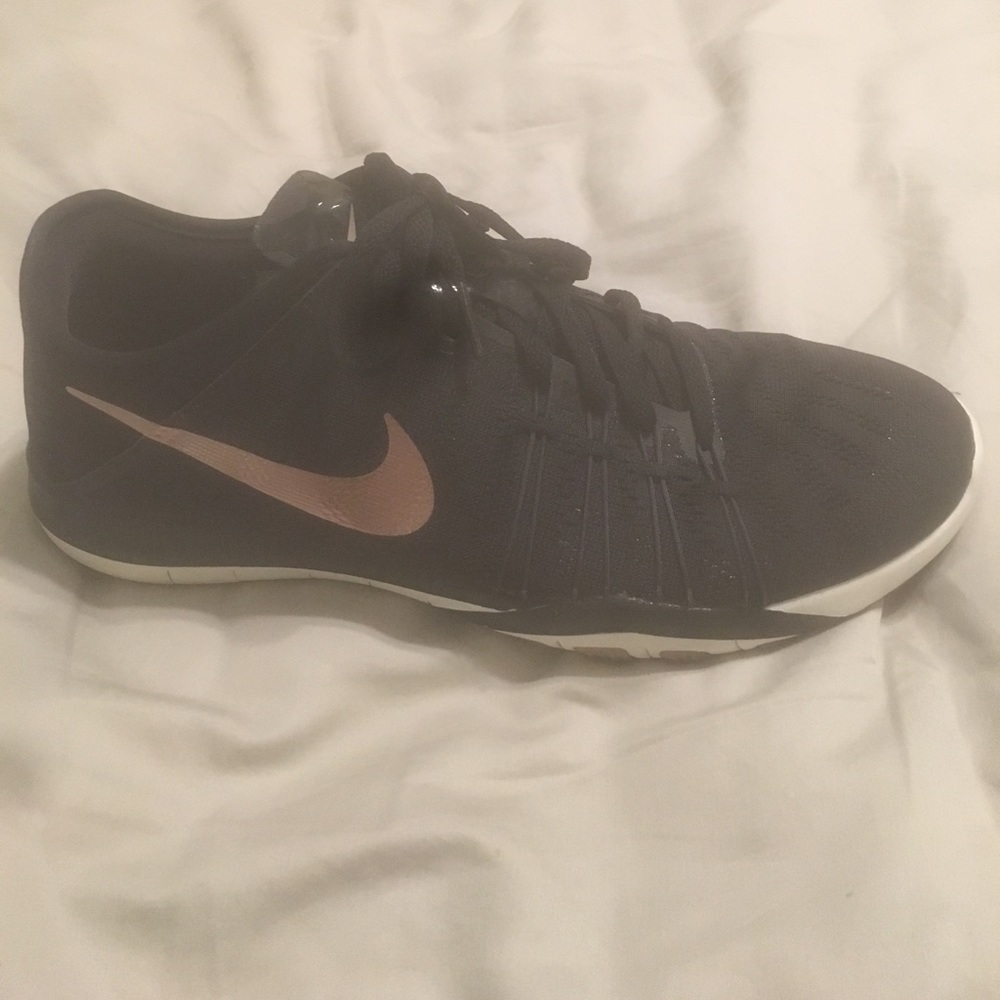 Nike free TR 6 training shoes