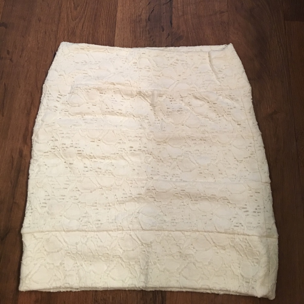 Beige skirt!