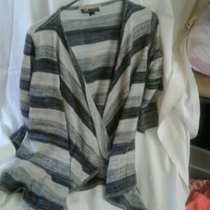 Light weight overcoat/sweater