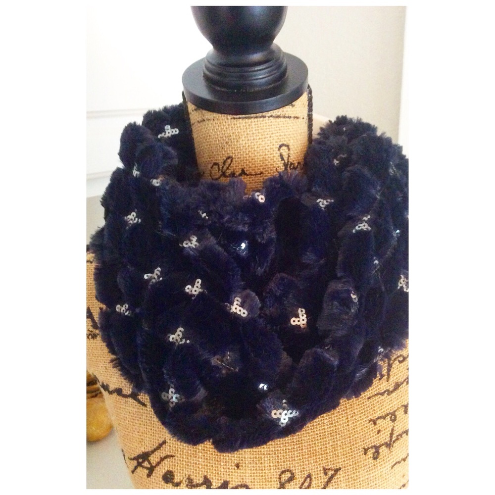 Faux Fur infinity scarf