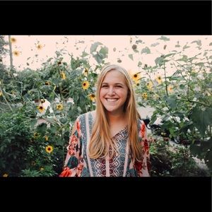 Meet your Posher, Addie