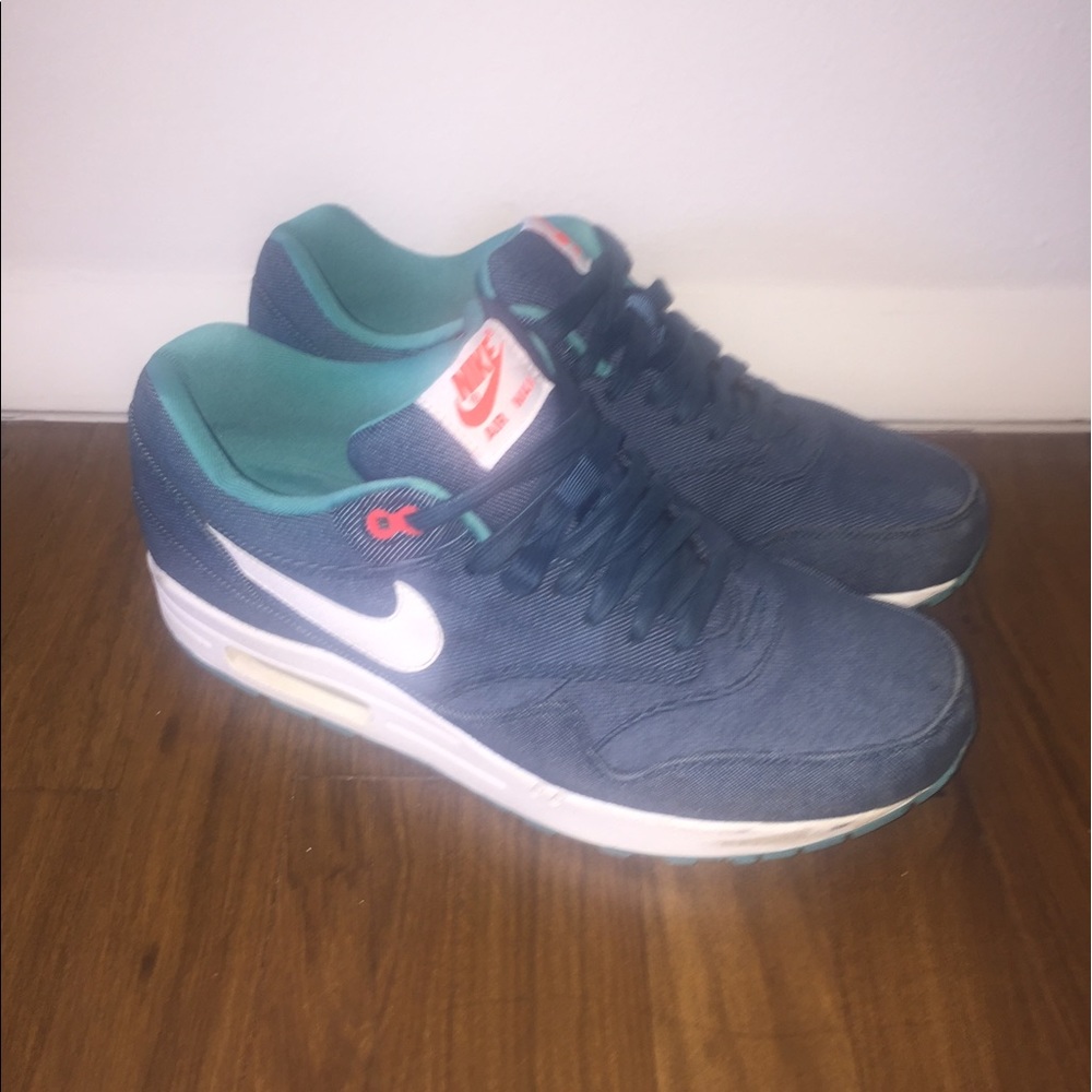 Men's Nike Air Max Size US 10