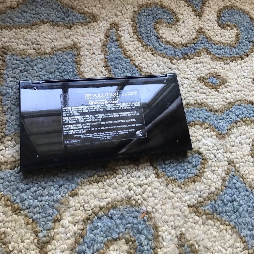 Makeup Revolution Ultra Blush Palette - Picture 3 of 4