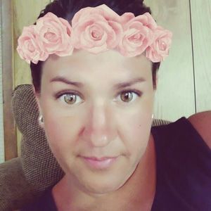 Meet your Posher, Dana