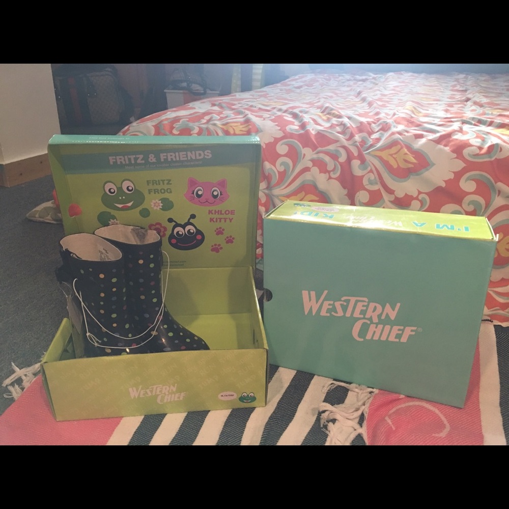 Cute girls boots .