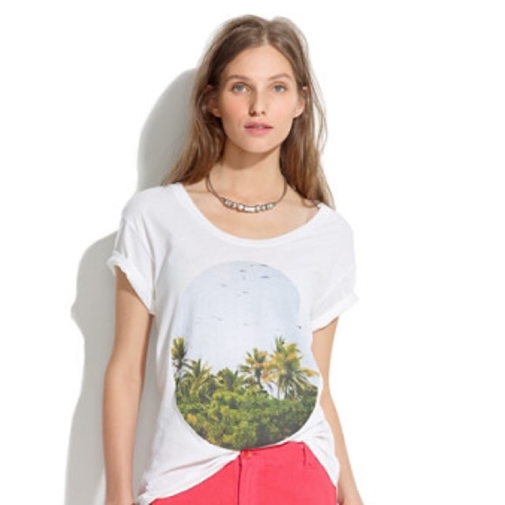 ⭐️Madewell Mollusk Surf Shop Paradise Photo Tee⭐️