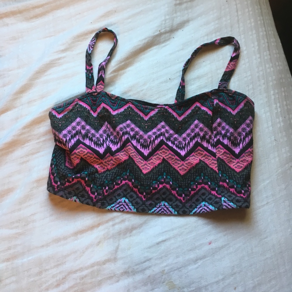 Multicolored crop top