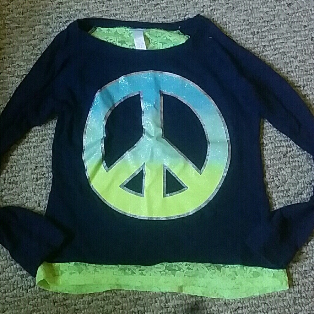 Long sleeve shirt