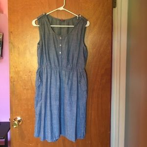 Blue dress with pockets