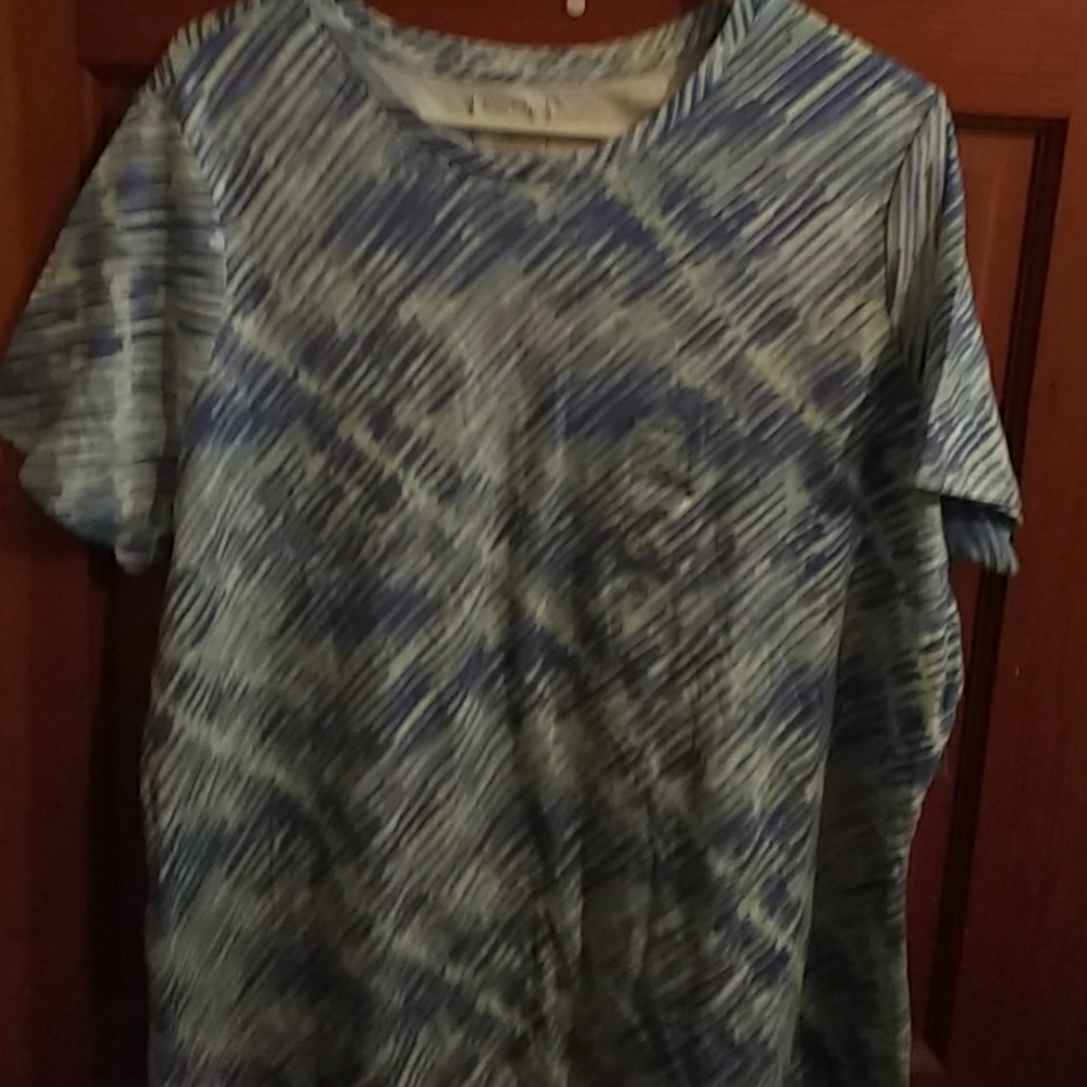 T_shirt