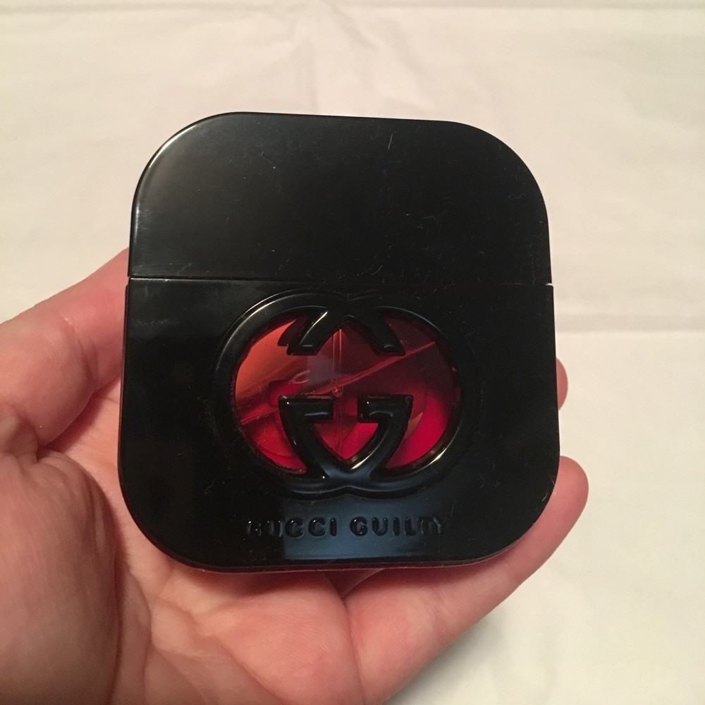 Gucci Guilty perfume