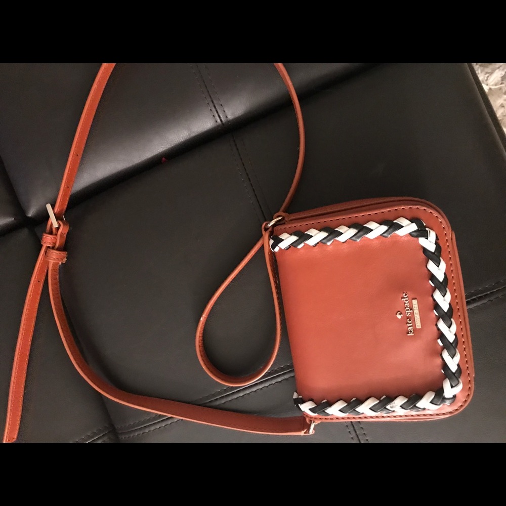 Small Kate Spade Cross Body Purse