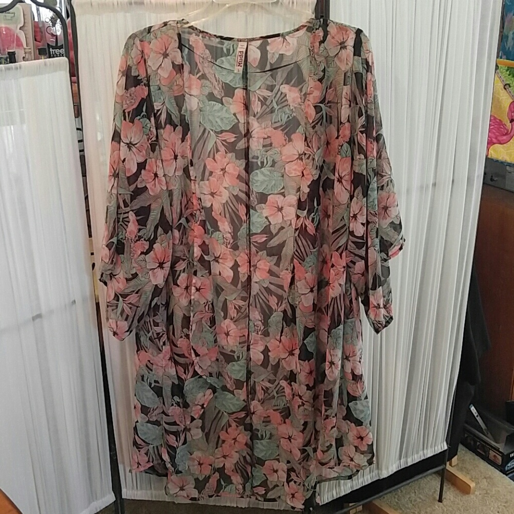 Floral print light weight cover up