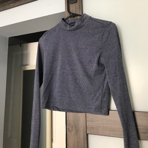 Long sleeve, half turtle neck crop top