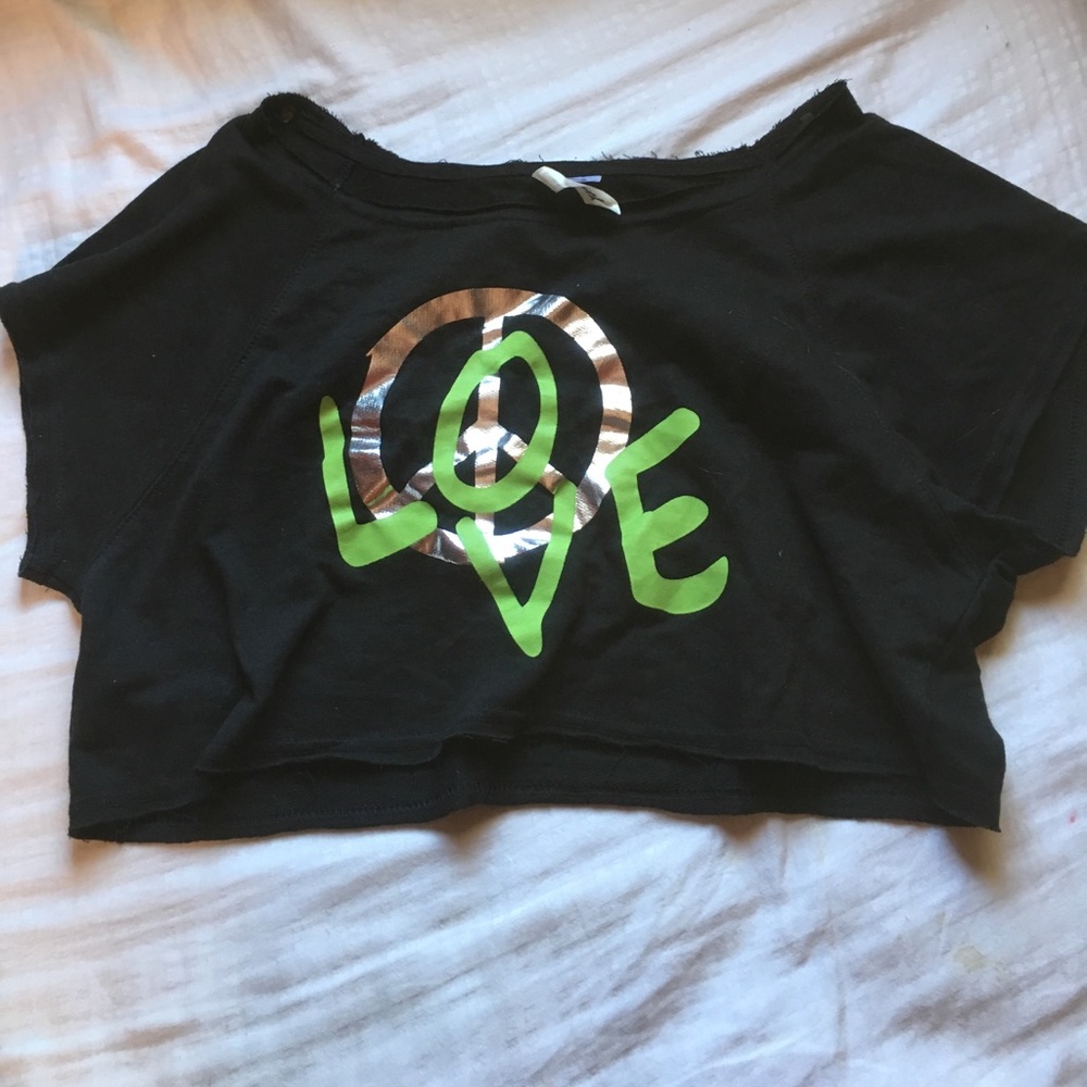 Peace and love crop top
