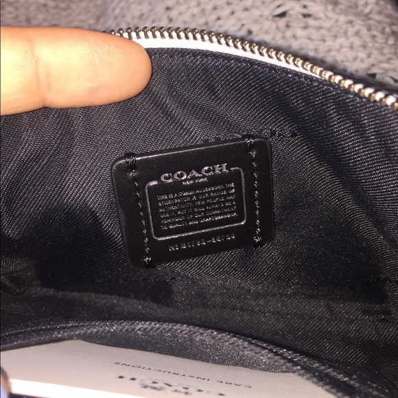 Brand new coach wristlet! - Picture 4 of 4