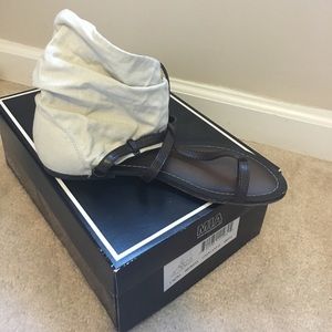 Canvas and leather gladiator sandals