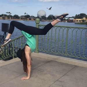 Meet your Posher, Amelia