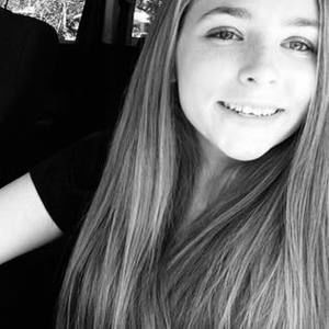 Meet your Posher, Paige