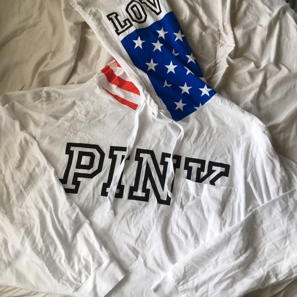 VS PINK AMERICAN FLAG LONG SLEEVE