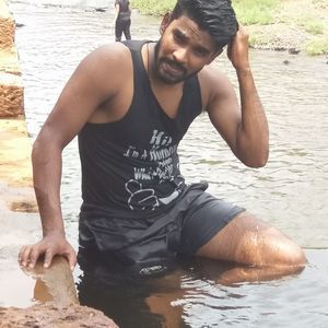 Meet your Posher, Nicky