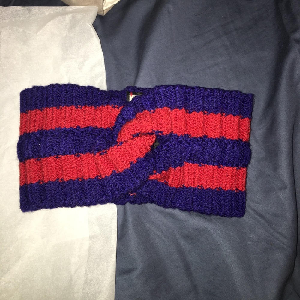 Sold🚫Authentic Gucci headband