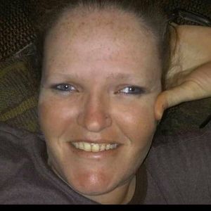 Meet your Posher, Dee