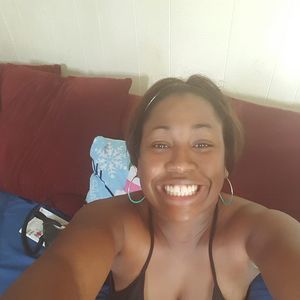 Meet your Posher, Carolyn