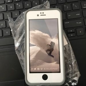 Brand New Lifeproof Case Iphone 6/6s