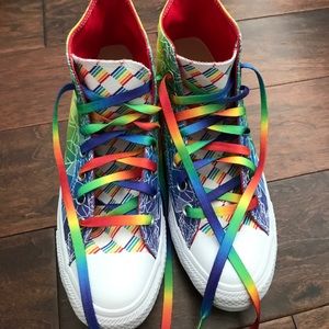 Size 9 women's converse Brand New Never worn