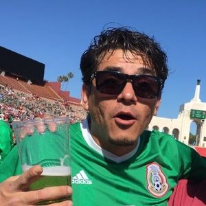 Meet your Posher, Omar