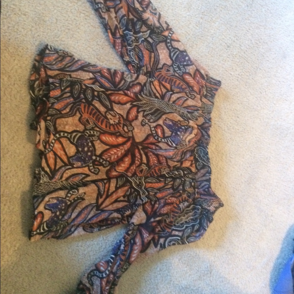 H&M off the shoulder blouse