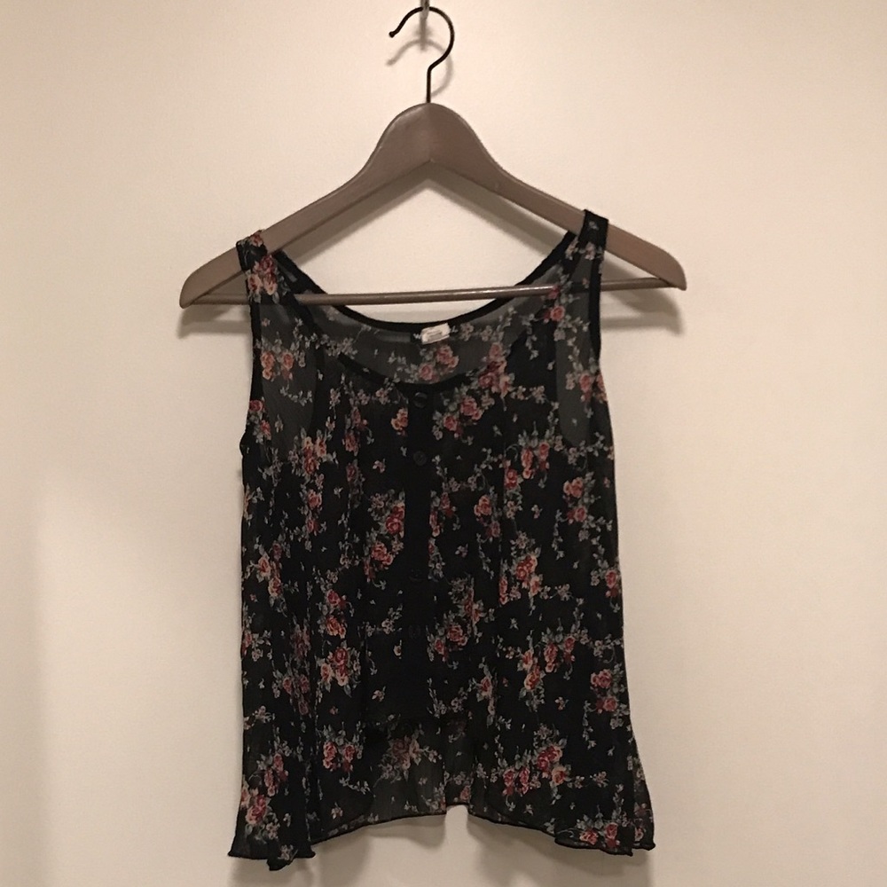 Wet seal top