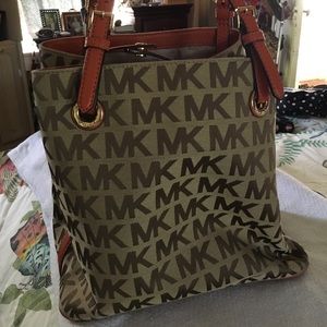 Used MK bag