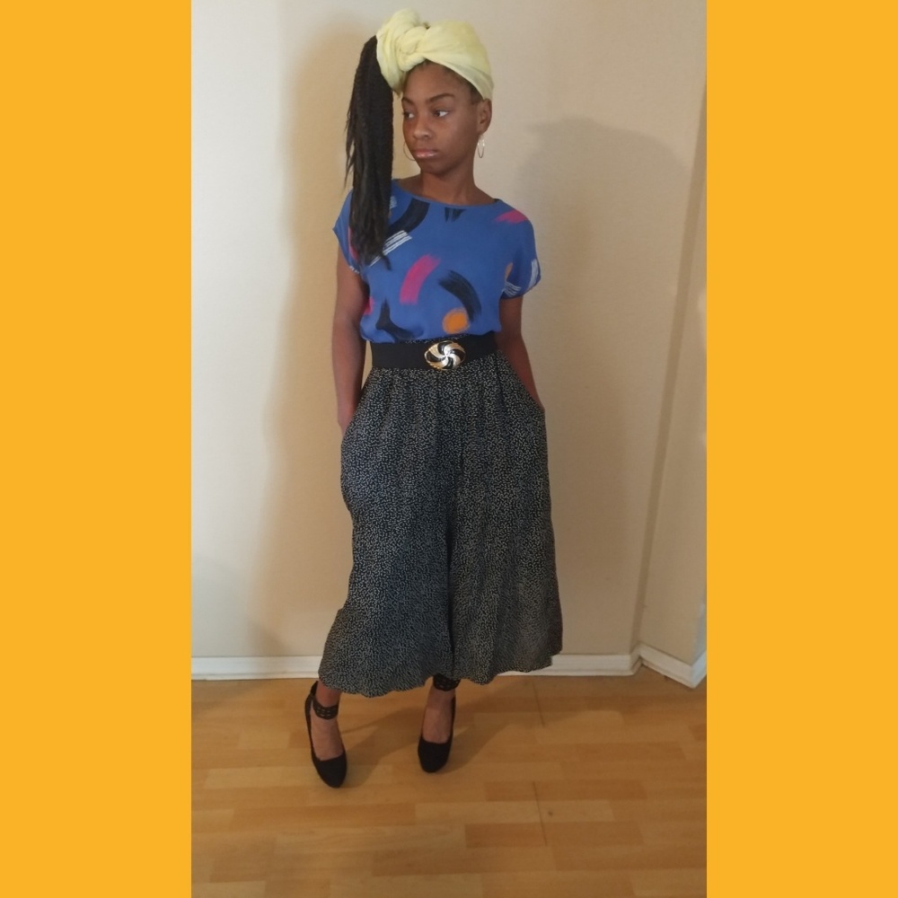 Top and goucho pants with pockets