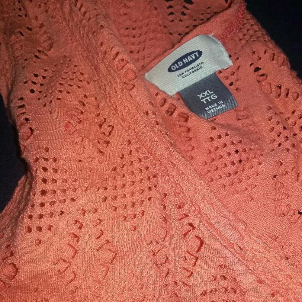 Old Navy crop top