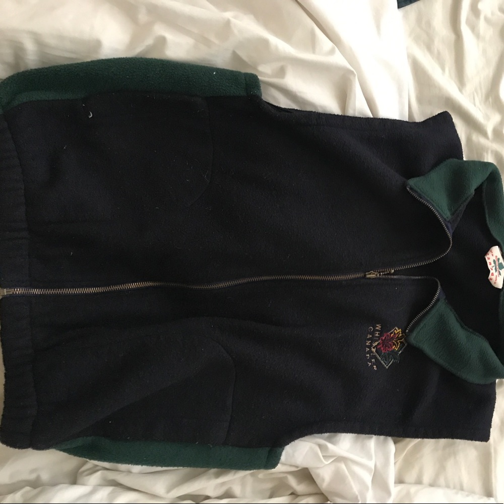 Canada vest
