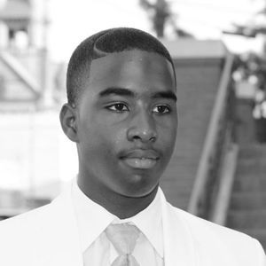 Meet your Posher, Derrick