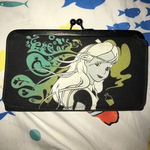 Alice In Wonderland Wallet lightly used
