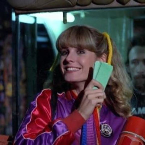 Meet your Posher, Emily buzek - Picture 2 of 2