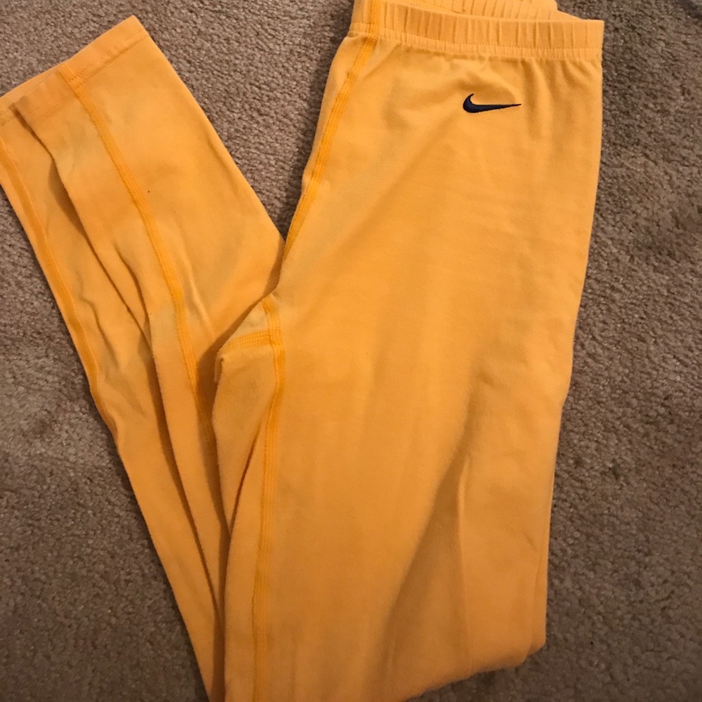 Nike leggings